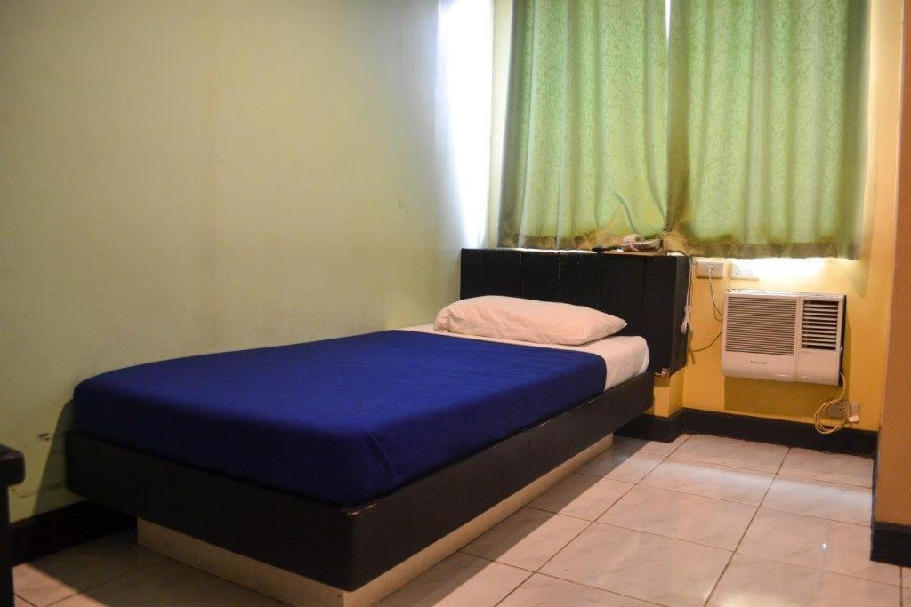 Davao Royal Suites And Residences Zewnętrze zdjęcie
